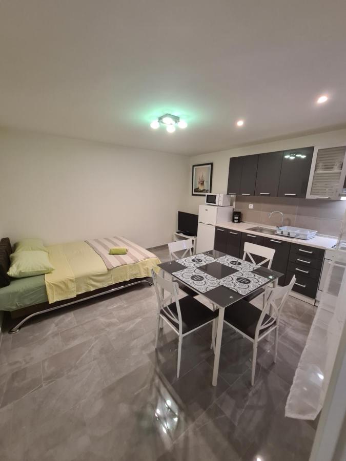 Apartments Kresan Сукошан Экстерьер фото
