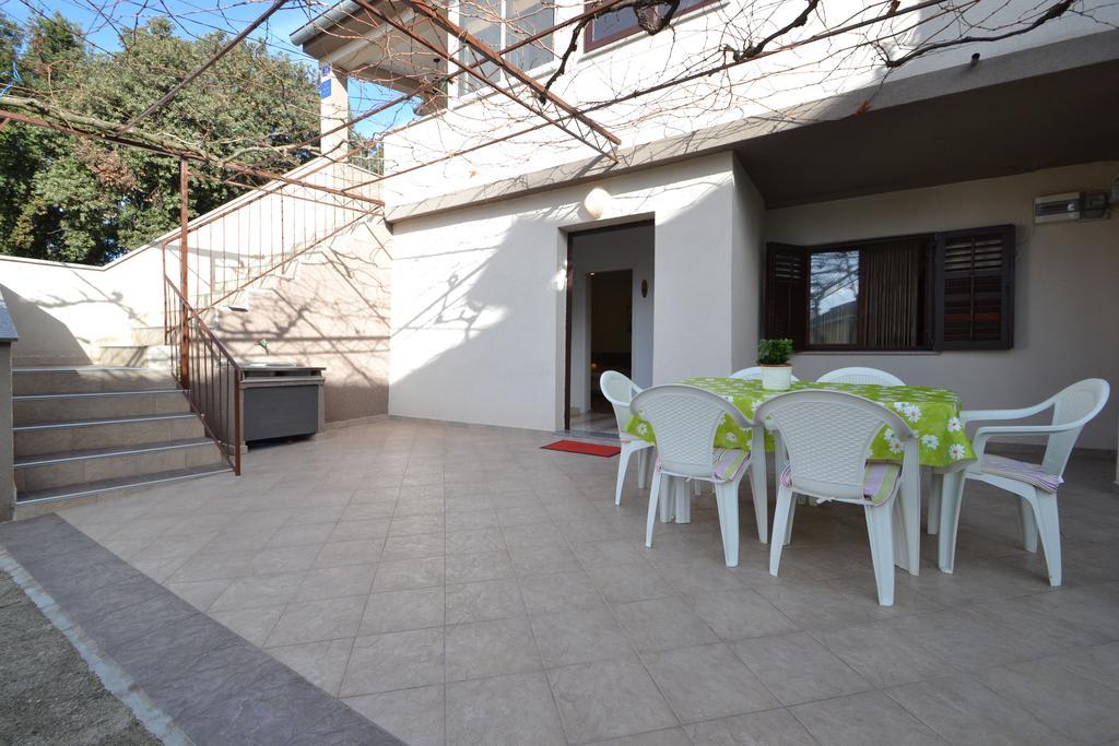 Apartments Kresan Сукошан Экстерьер фото